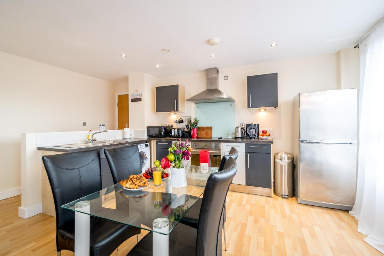 Spacious City 2 Bed, 2 Bath, Free Parking & Wifi Sheffield Exteriér fotografie