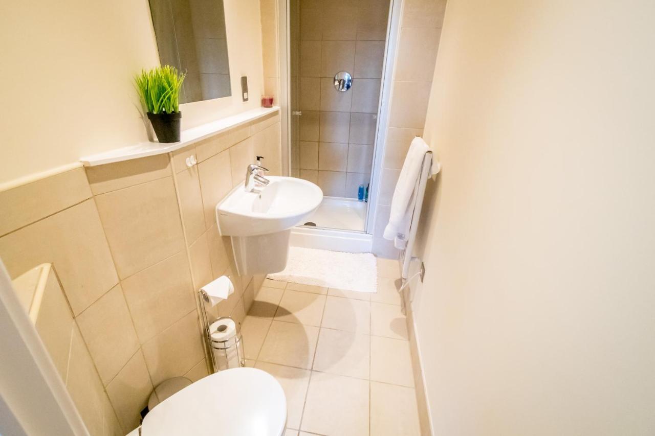 Spacious City 2 Bed, 2 Bath, Free Parking & Wifi Sheffield Exteriér fotografie